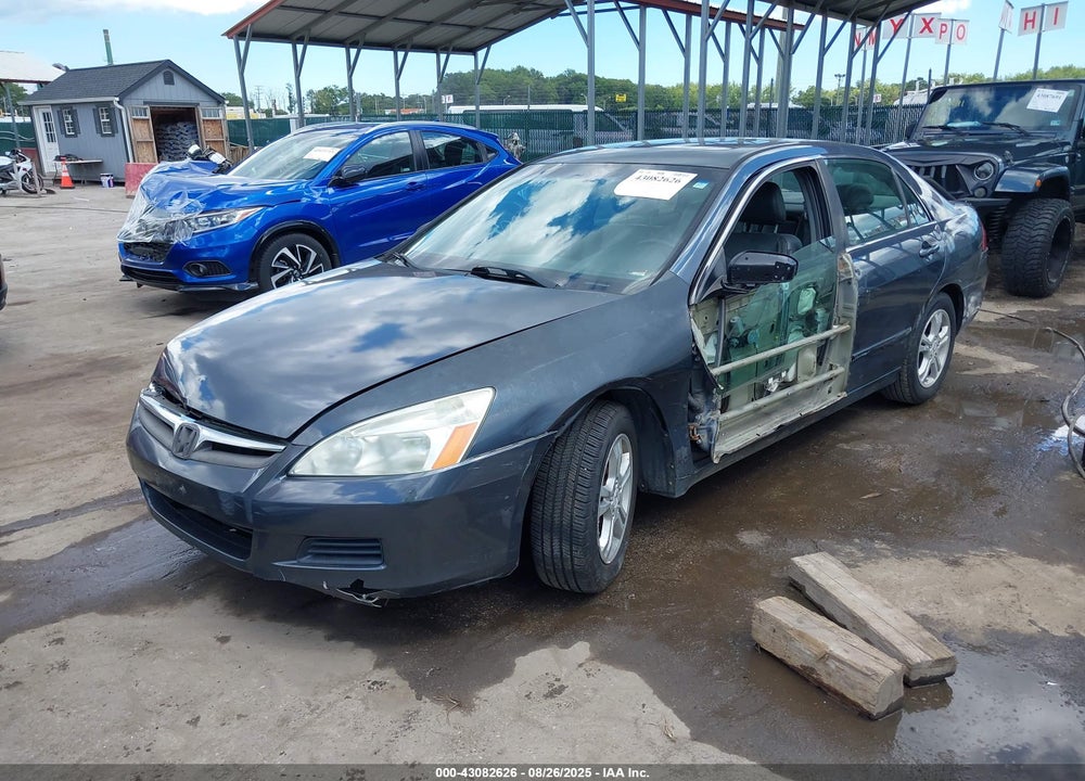 2007 HONDA ACCORD VIN: 1HGCM56857A025834