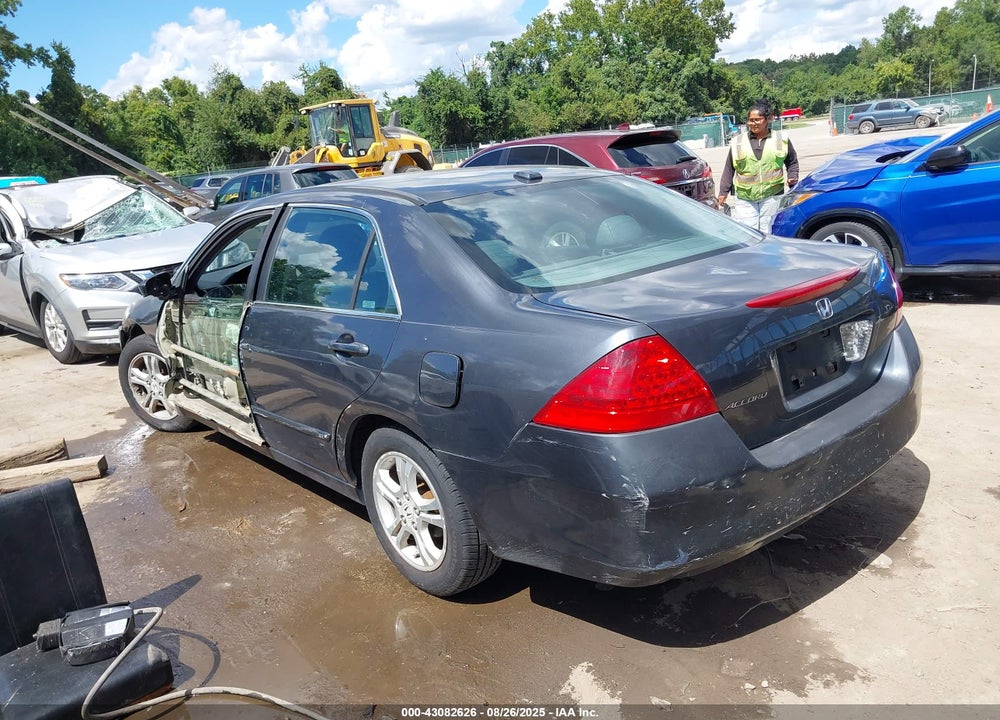 2007 HONDA ACCORD VIN: 1HGCM56857A025834