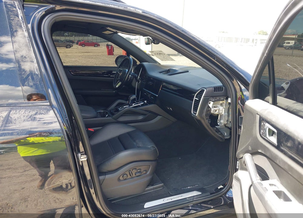 2022 PORSCHE CAYENNE VIN: WP1AA2AY5NDA02844