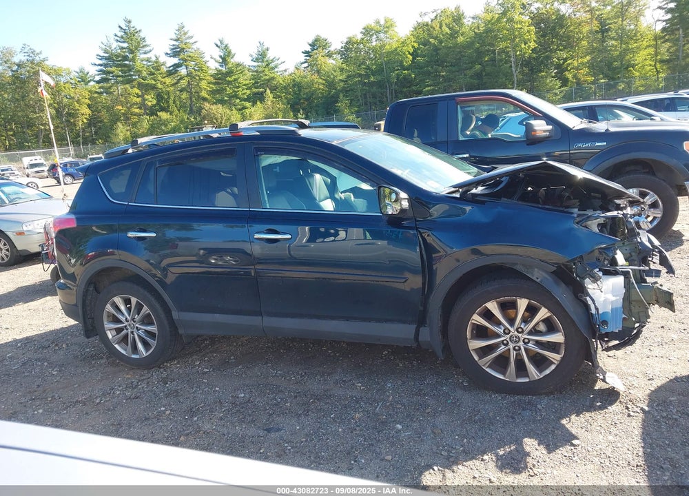 2017 TOYOTA RAV4 VIN: 2T3DFREV4HW665659