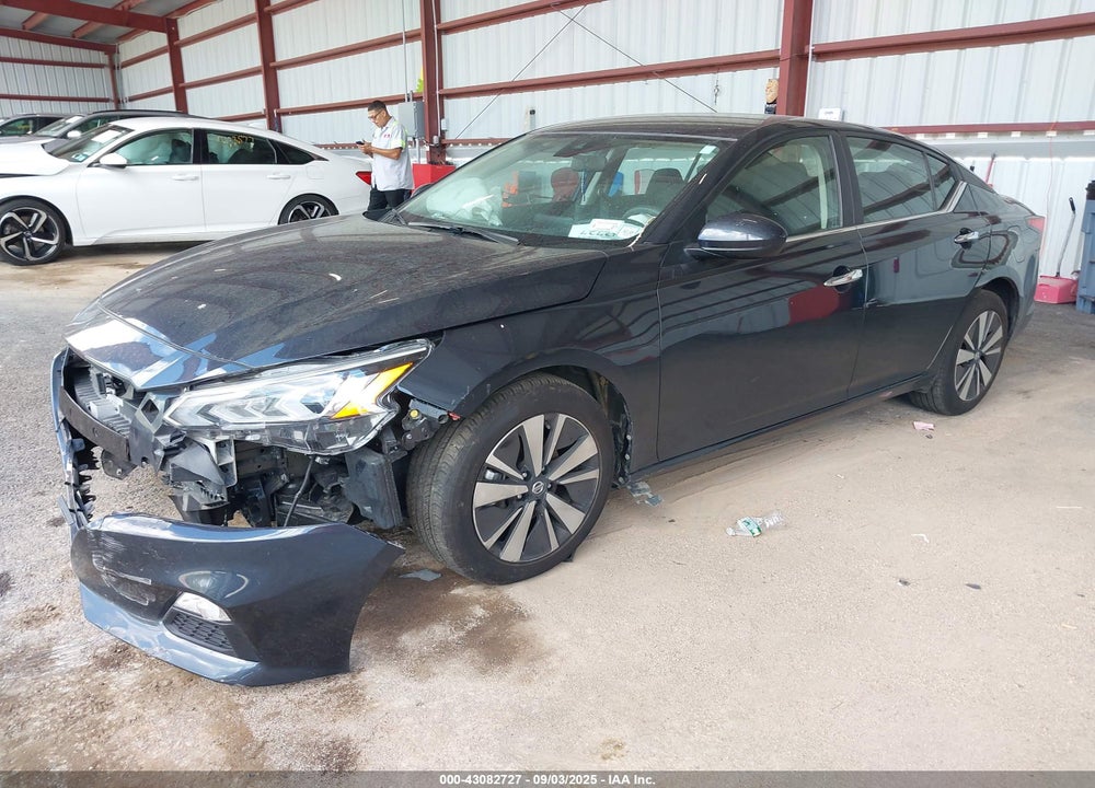 2022 NISSAN ALTIMA SV FWD VIN: 1N4BL4DV4NN400110