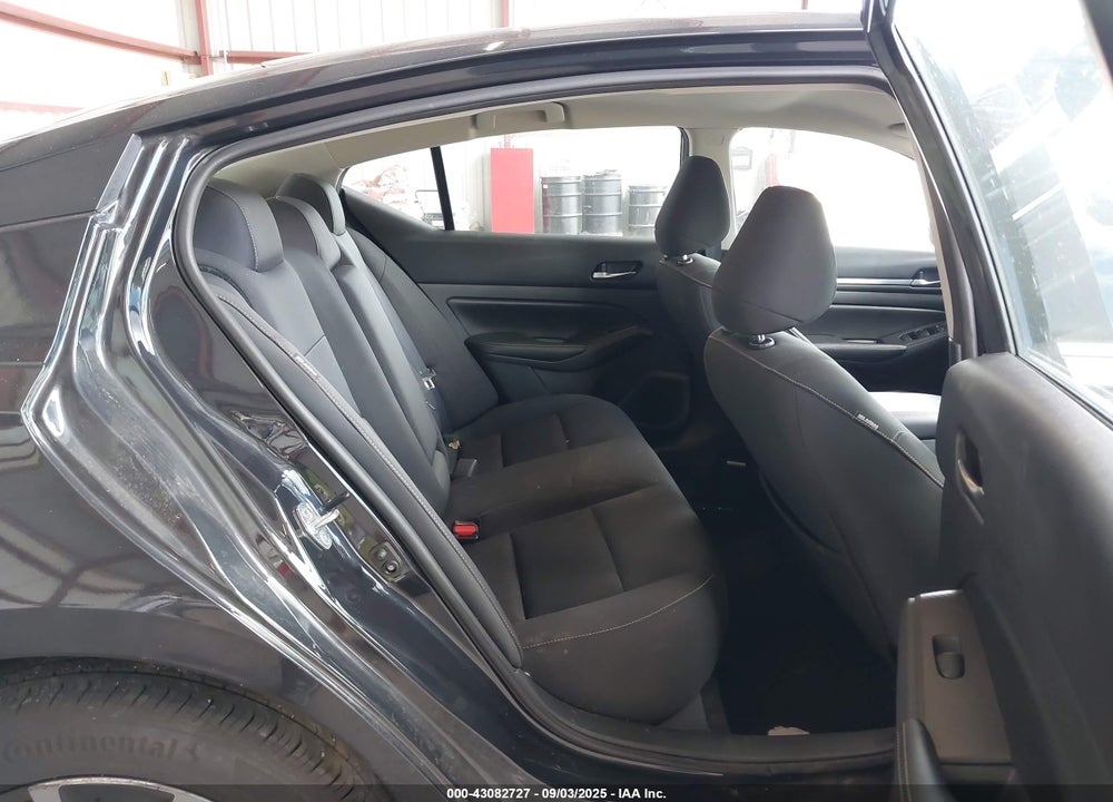 2022 NISSAN ALTIMA SV FWD VIN: 1N4BL4DV4NN400110