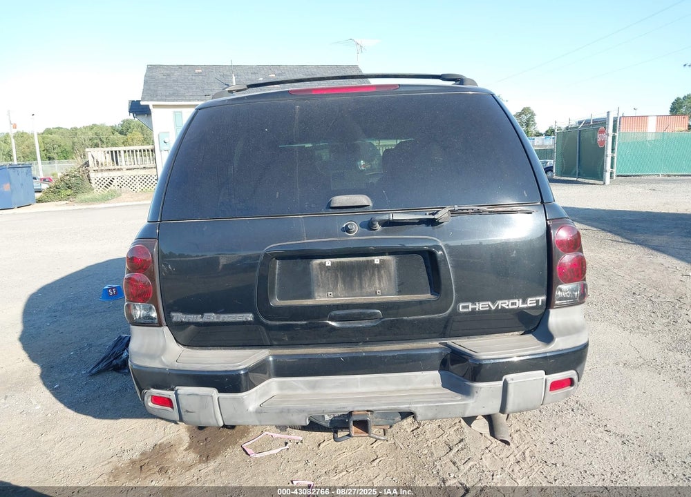 2004 CHEVROLET TRAILBLAZER LT VIN: 1GNDS13S342210947