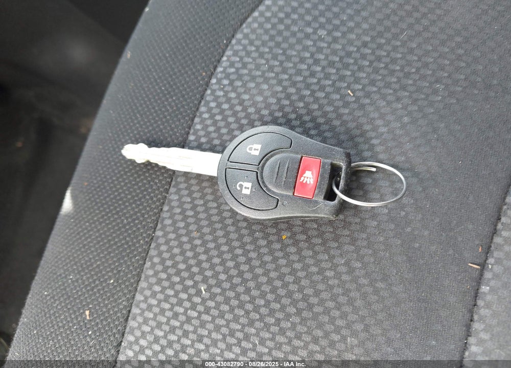 2013 NISSAN ROGUE S VIN: JN8AS5MV5DW108218