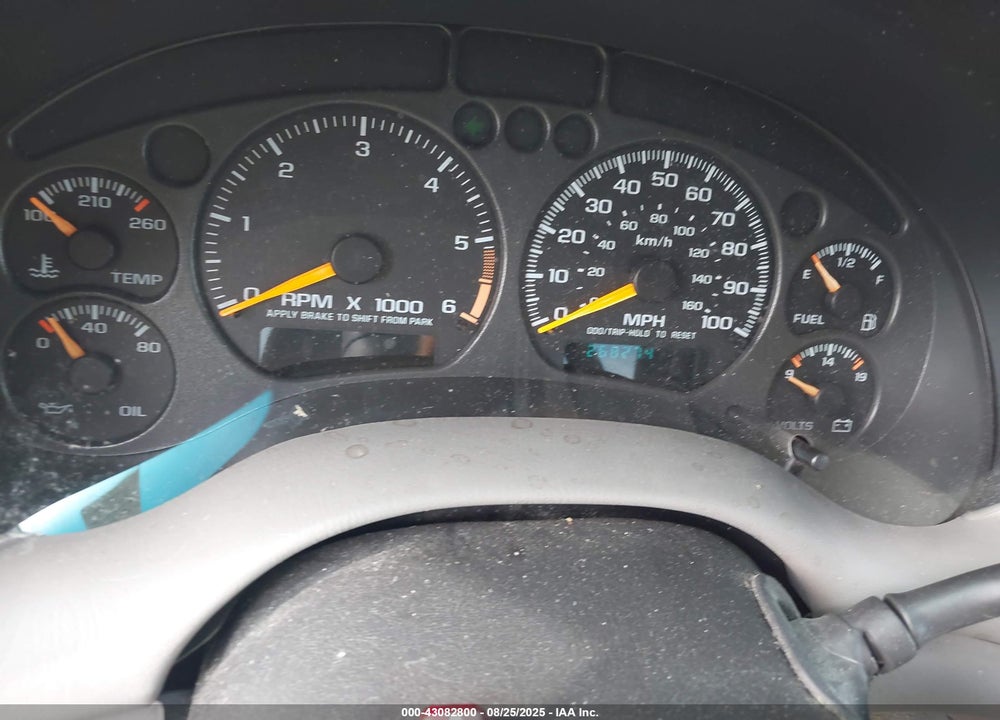 2000 CHEVROLET S-10 LS VIN: 1GCCS19W3YK297057