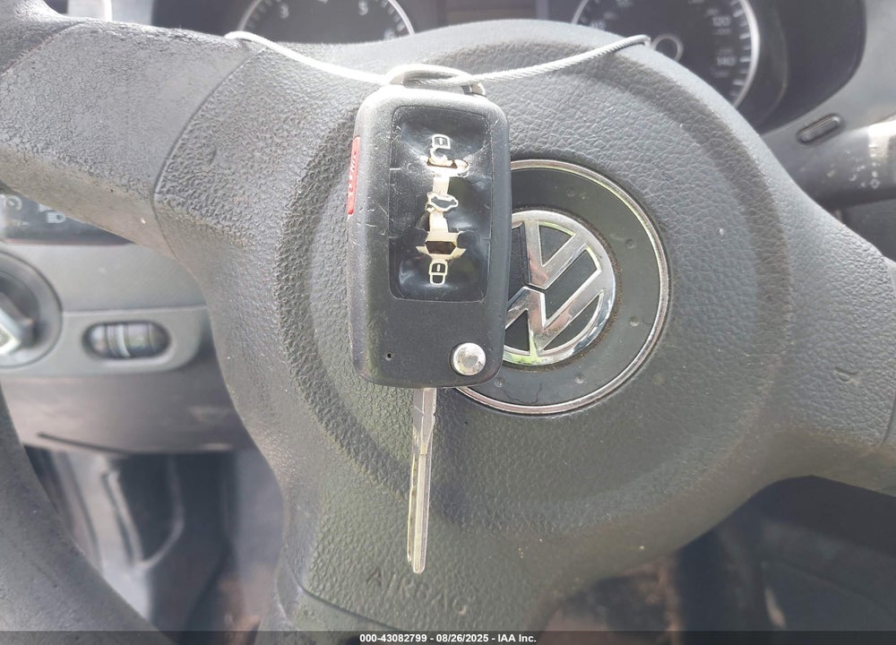 2012 VOLKSWAGEN JETTA VIN: 3VWDP7AJ4CM027956