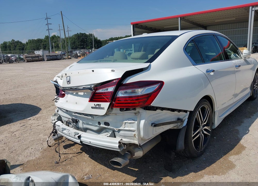 2017 HONDA ACCORD VIN: 1HGCR3F93HA035701