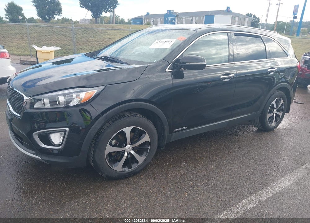 2017 KIA SORENTO VIN: 5XYPHDA53HG313543