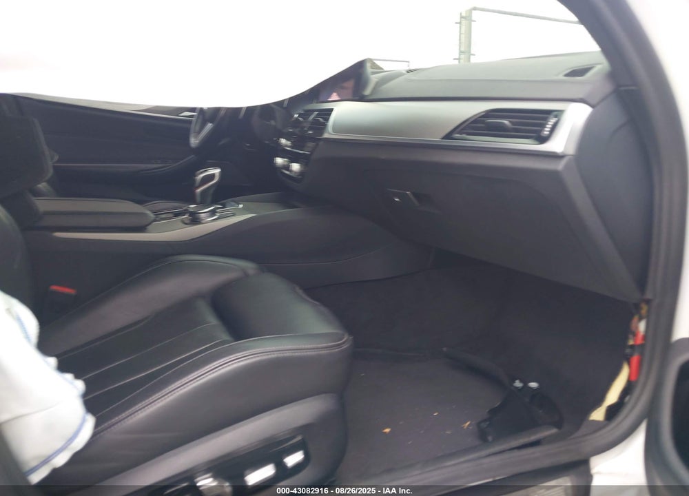 2019 BMW M5 VIN: WBSJF0C50KB285762