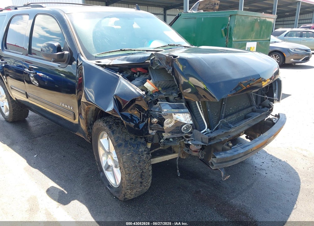 2010 CHEVROLET TAHOE VIN: 1GNMCBE38AR227884