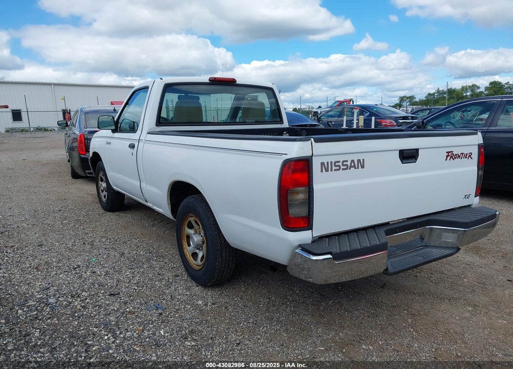 2000 NISSAN FRONTIER XE VIN: 1N6DD21S1YC396142