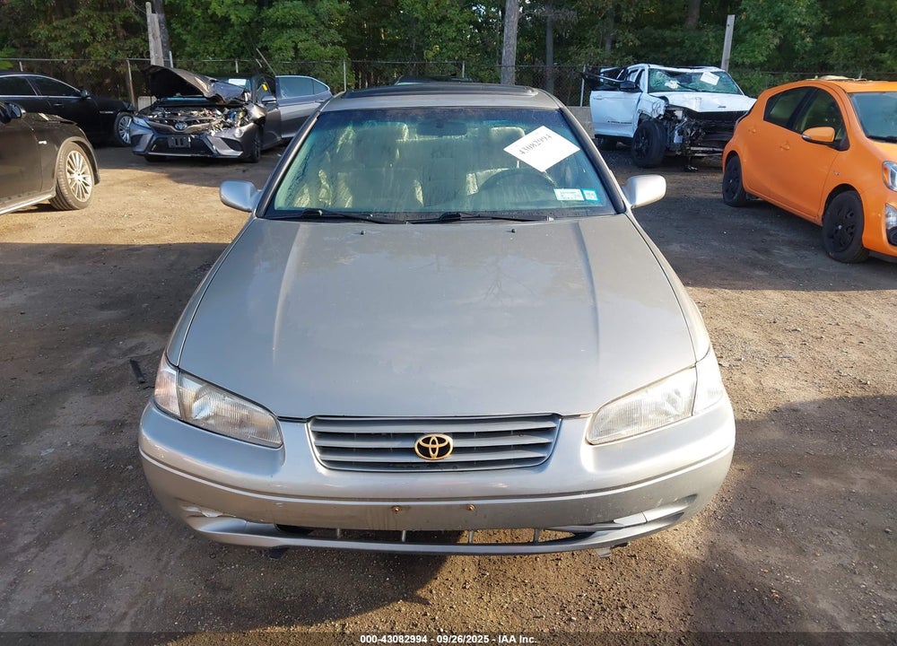 1998 TOYOTA CAMRY VIN: JT2BF22K0W0099549