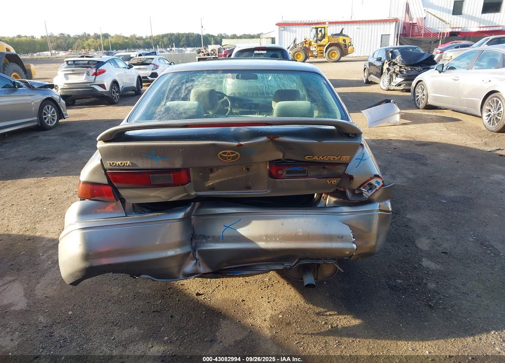 1998 TOYOTA CAMRY VIN: JT2BF22K0W0099549