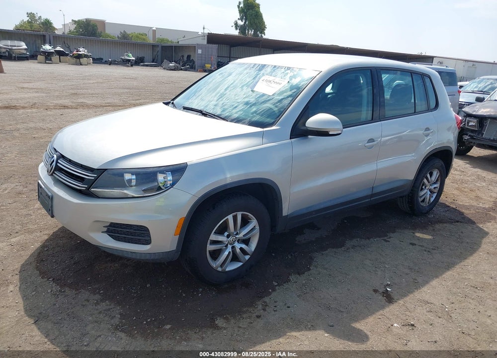 2013 VOLKSWAGEN TIGUAN S VIN: WVGAV7AX8DW514560
