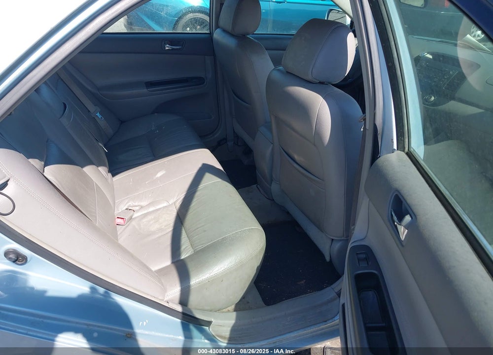 2005 TOYOTA CAMRY LE VIN: 4T1BE32K25U561158