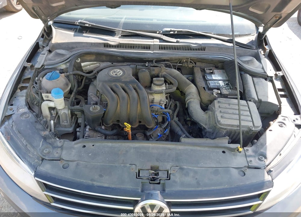 2015 VOLKSWAGEN JETTA VIN: 3VW2K7AJ0FM412196