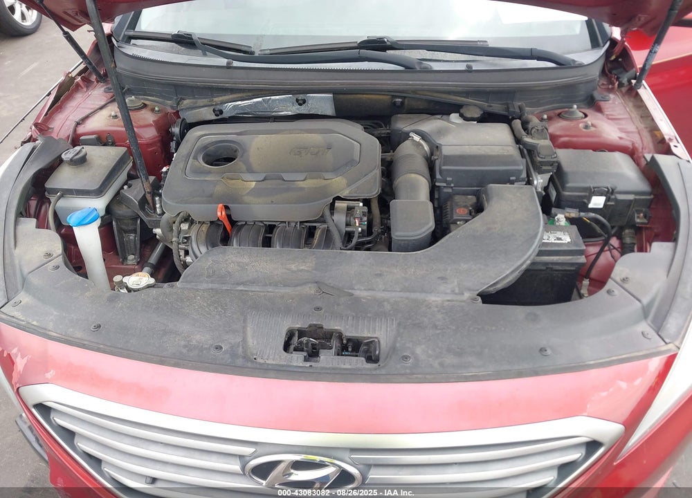 2015 HYUNDAI SONATA SE VIN: 5NPE24AF1FH072671
