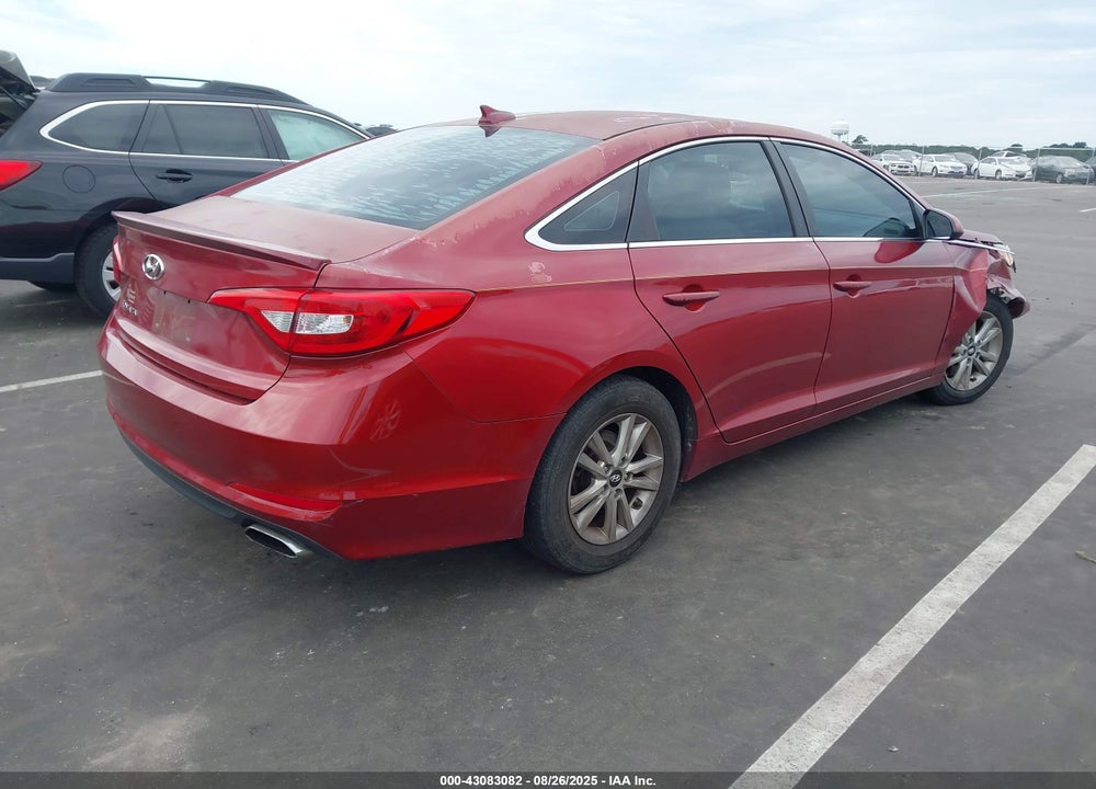 2015 HYUNDAI SONATA SE VIN: 5NPE24AF1FH072671