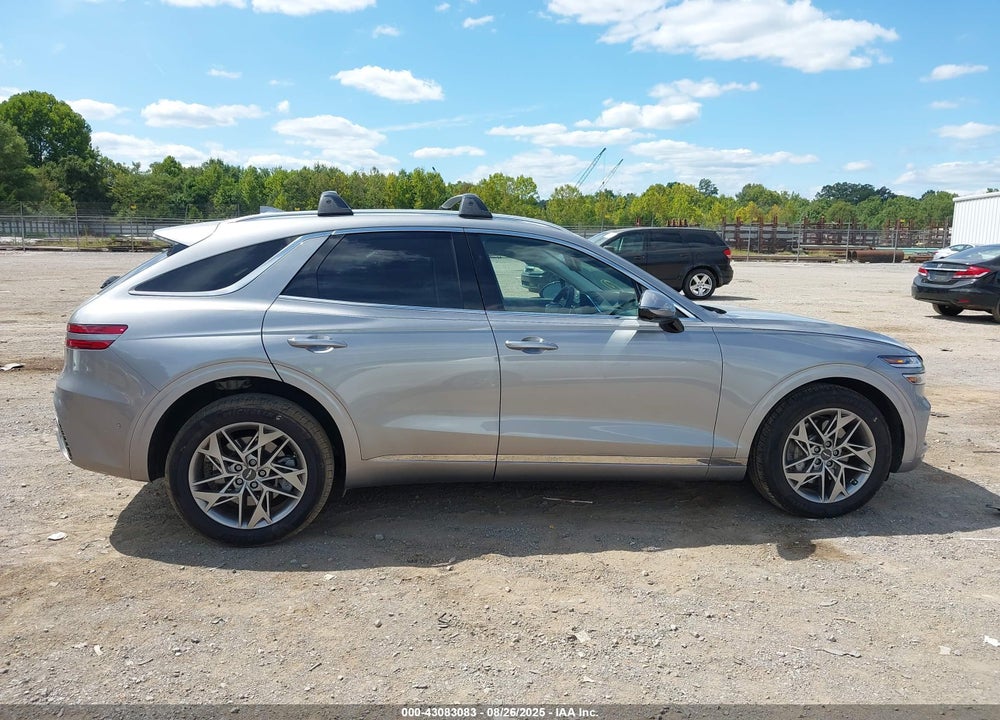 2023 GENESIS GV70 VIN: KMUMADTB3PU137095