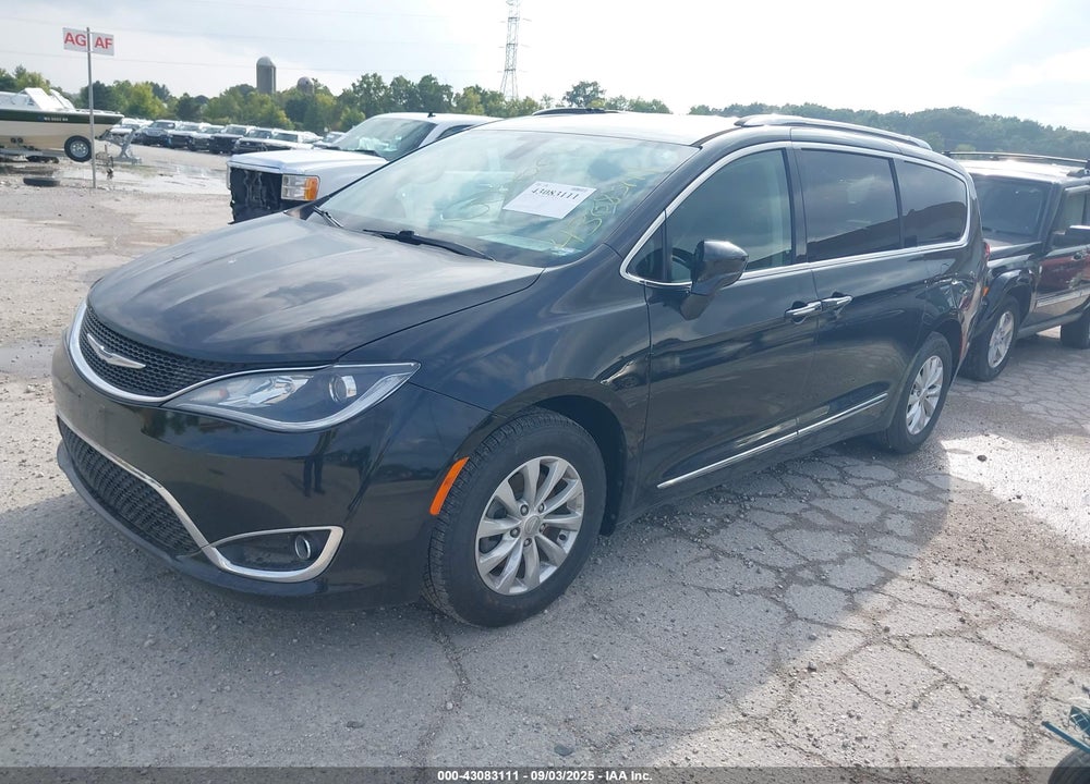 2019 CHRYSLER PACIFICA VIN: 2C4RC1BGXKR625755