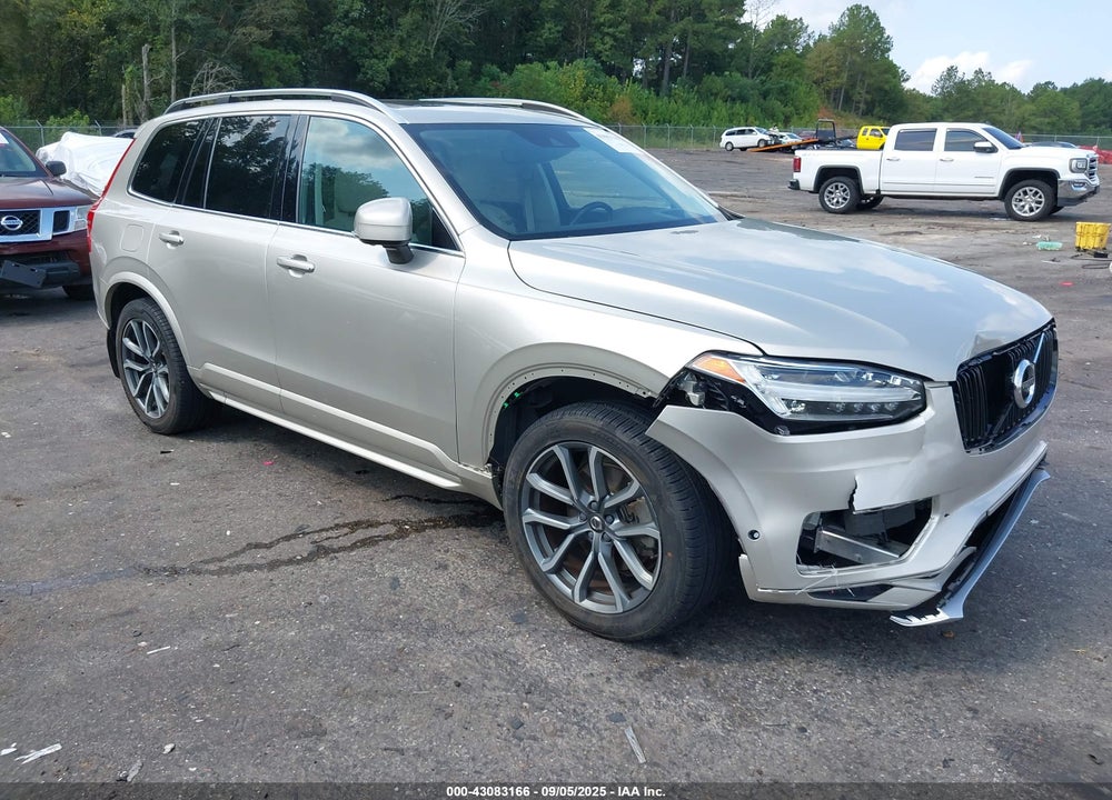 2018 VOLVO XC90 T6 MOMENTUM VIN: YV4A22PK9J1330584