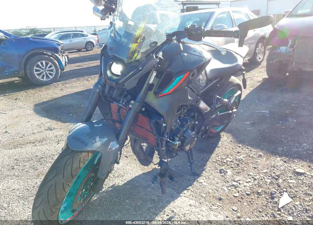 2022 YAMAHA MT09 VIN: JYARN71E5NA002223