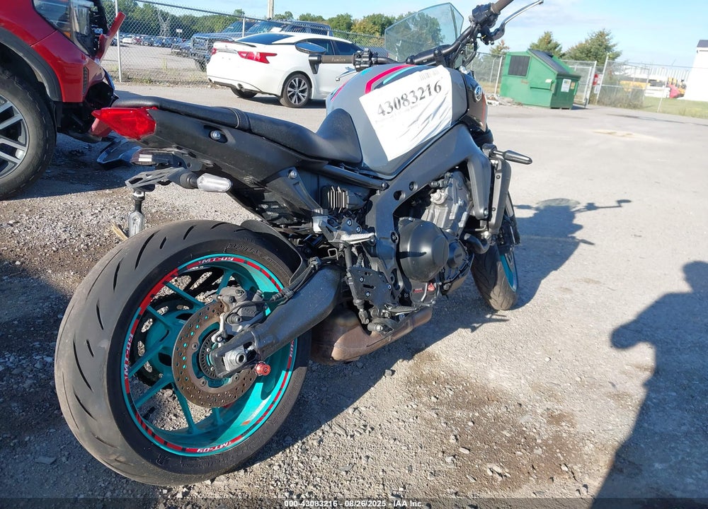 2022 YAMAHA MT09 VIN: JYARN71E5NA002223