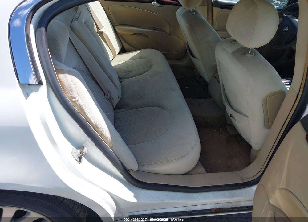 2007 BUICK LUCERNE CX VIN: 1G4HP57277U180594