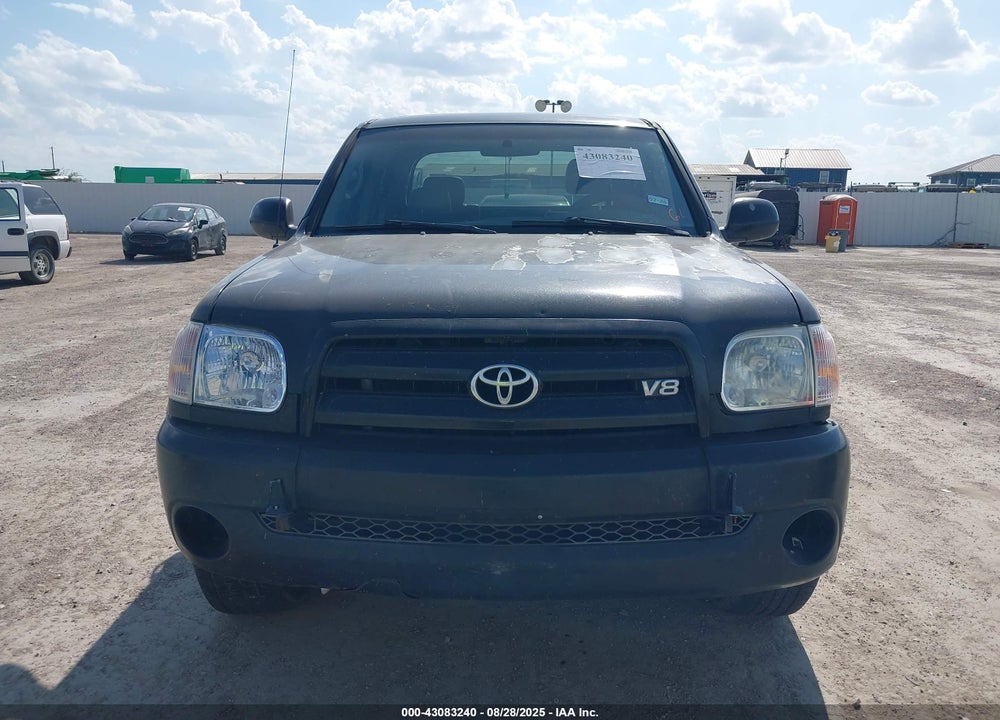 2005 TOYOTA TUNDRA LIMITED V8 VIN: 5TBDT48185S485496
