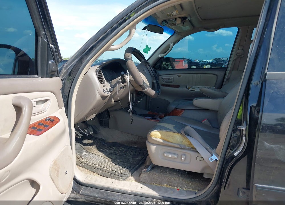 2005 TOYOTA TUNDRA LIMITED V8 VIN: 5TBDT48185S485496