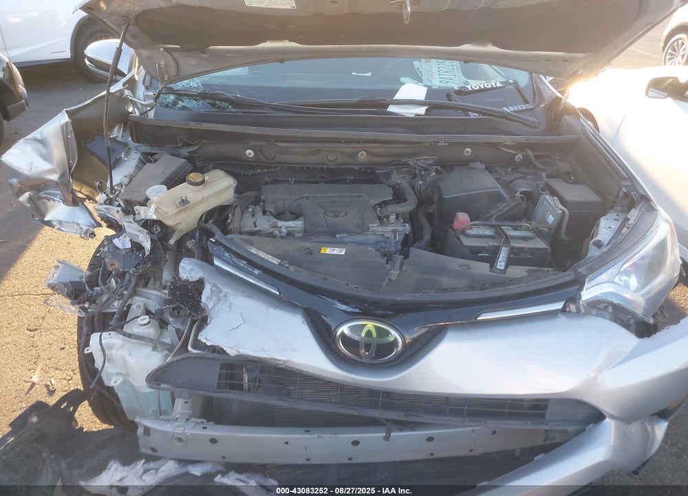 2018 TOYOTA RAV4 VIN: 2T3WFREV4JW517364