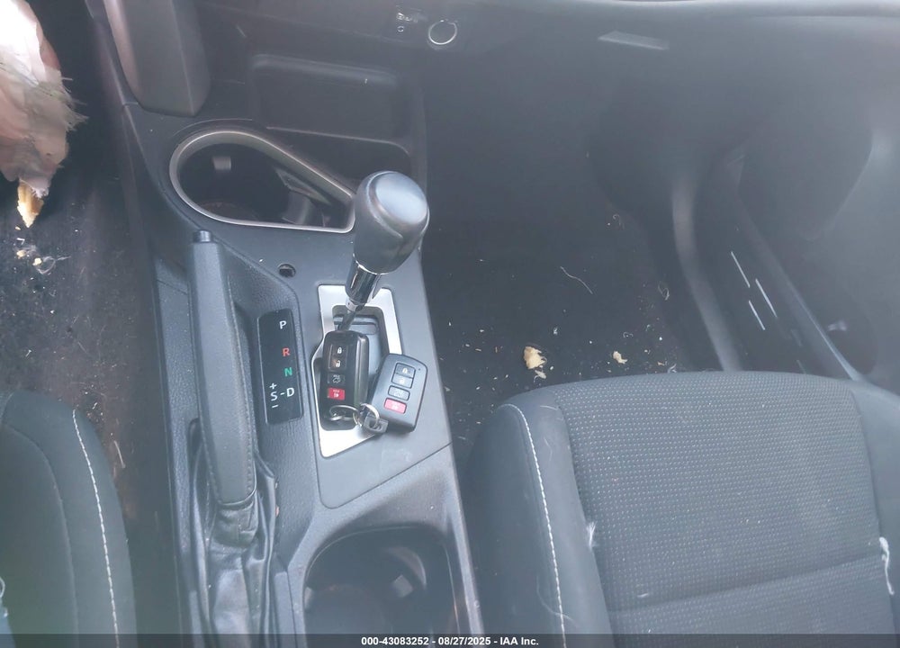 2018 TOYOTA RAV4 VIN: 2T3WFREV4JW517364