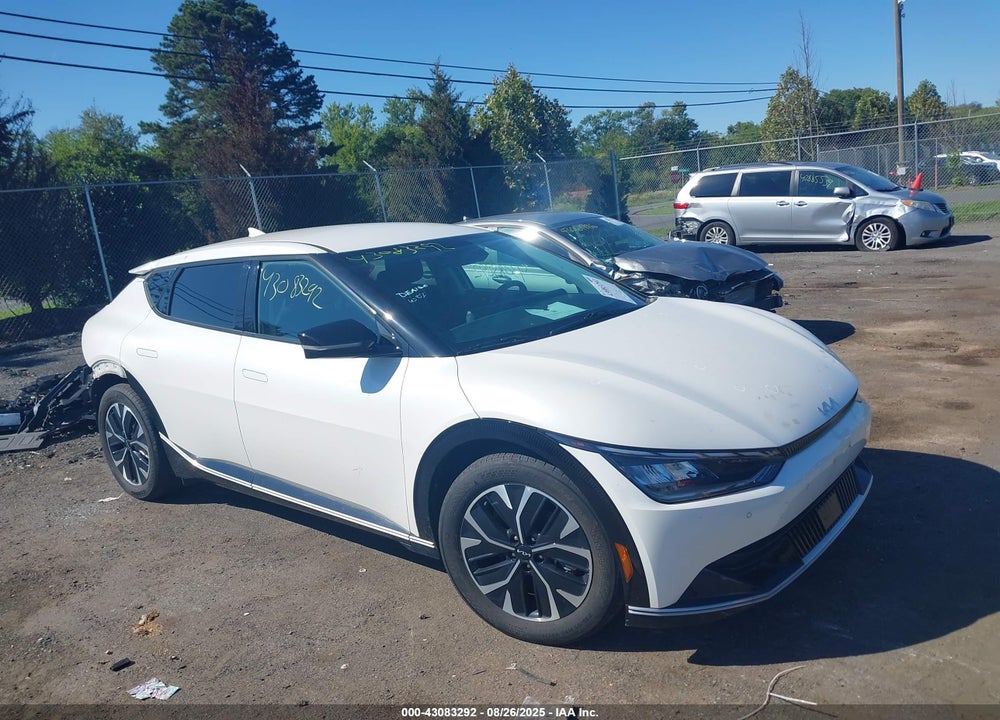 2023 KIA EV6 WIND VIN: KNDC3DLC8P5116156