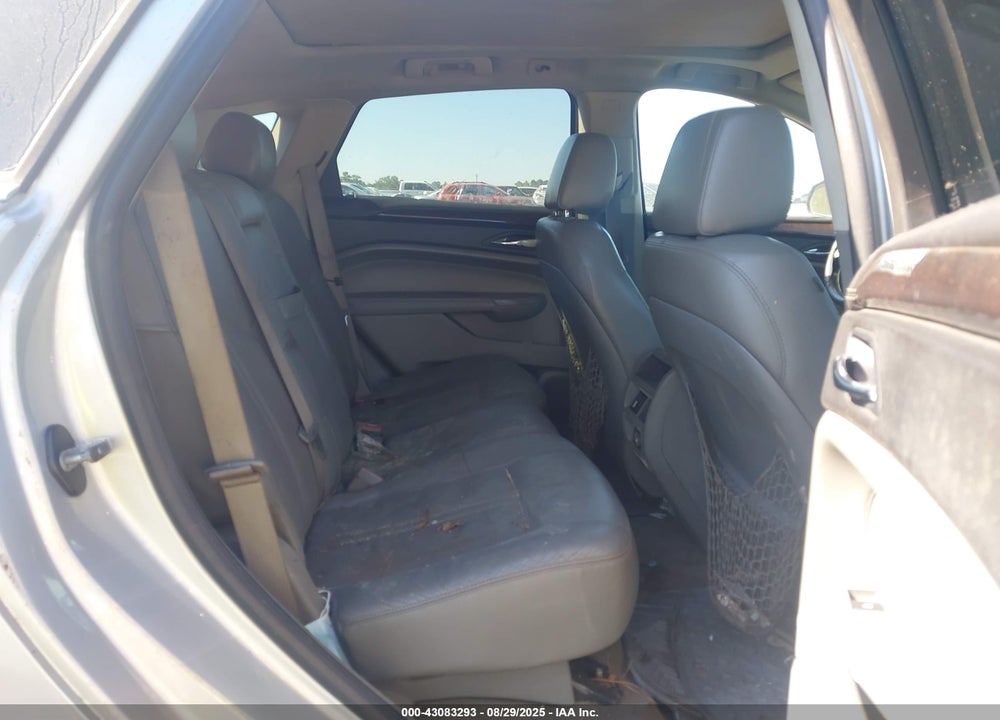 2010 CADILLAC SRX VIN: 3GYFNAEY4AS513272