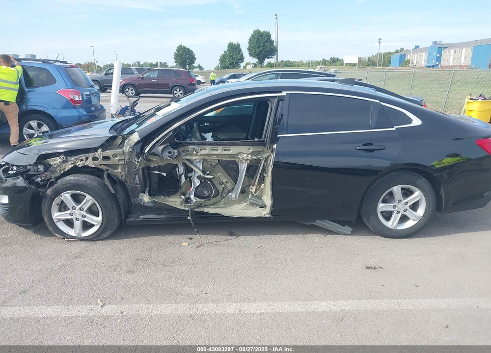 2019 CHEVROLET MALIBU VIN: 1G1ZB5ST8KF148377