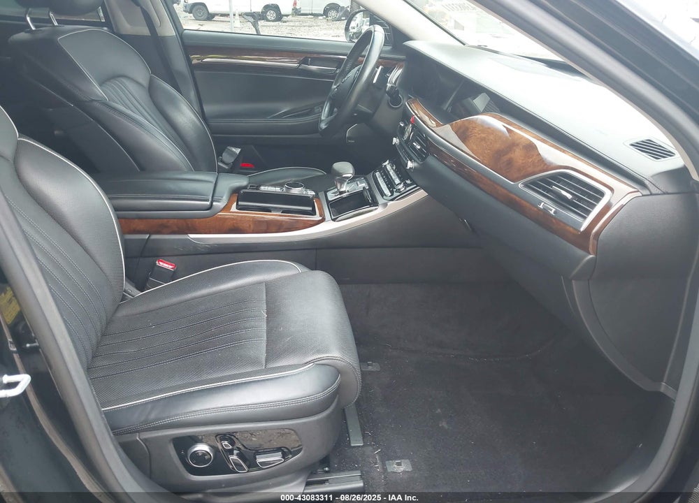 2017 GENESIS G90 VIN: KMHG34JA3HU027732