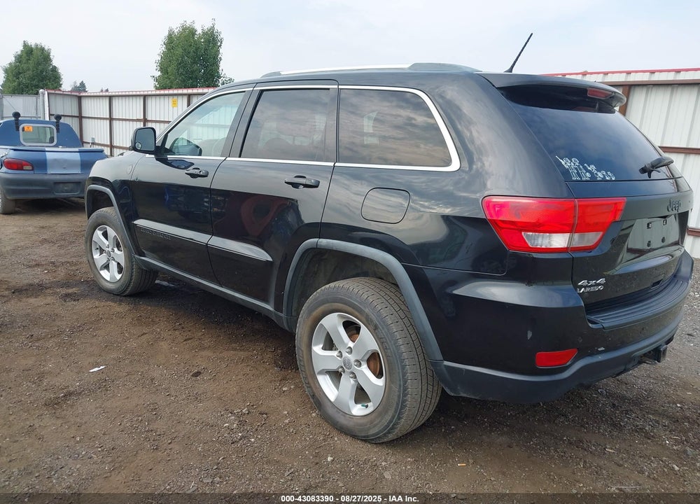 2011 JEEP GRAND CHEROKEE VIN: 1J4RR4GT5BC569720