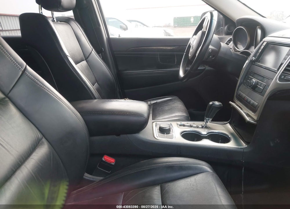 2011 JEEP GRAND CHEROKEE VIN: 1J4RR4GT5BC569720
