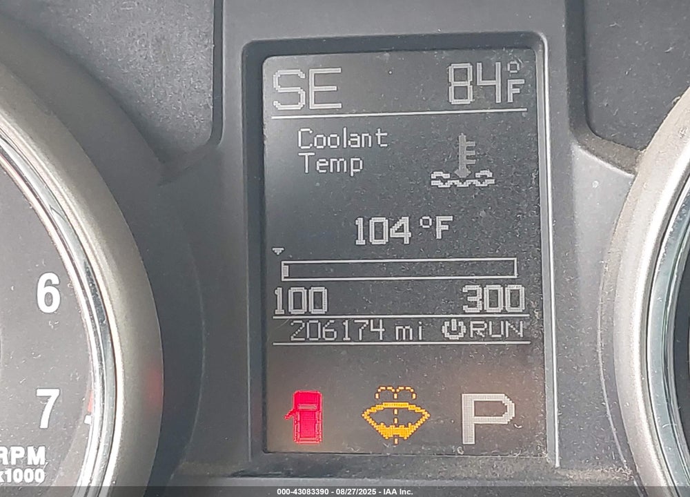 2011 JEEP GRAND CHEROKEE VIN: 1J4RR4GT5BC569720