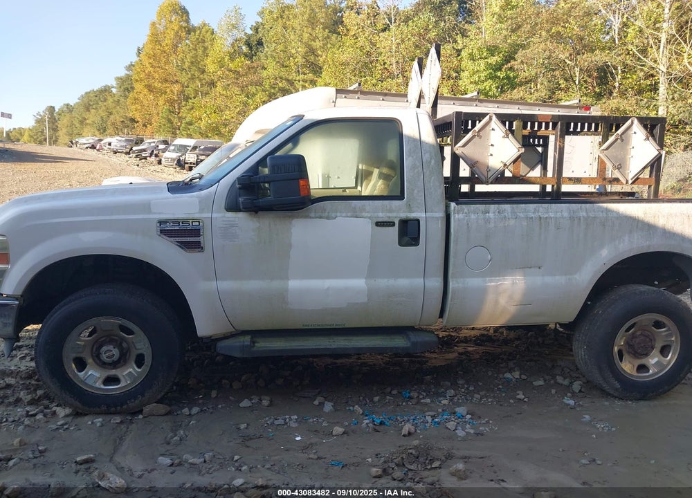 2008 FORD F-350 XL/XLT VIN: 1FTSF31R98EC19303