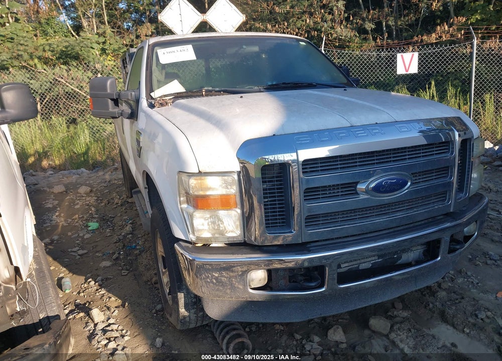 2008 FORD F-350 XL/XLT VIN: 1FTSF31R98EC19303