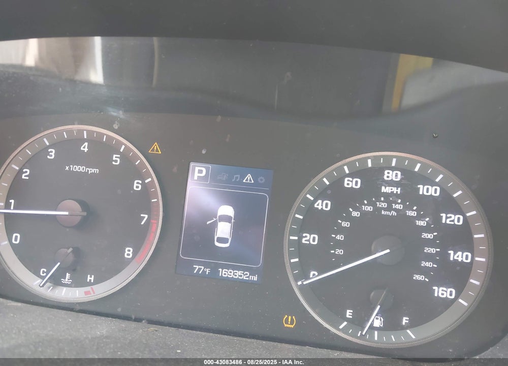 2015 HYUNDAI SONATA SE VIN: 5NPE24AF8FH138200