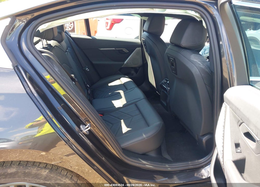 2025 BMW 530 I XDRIVE VIN: WBA53FJ04SCT20662