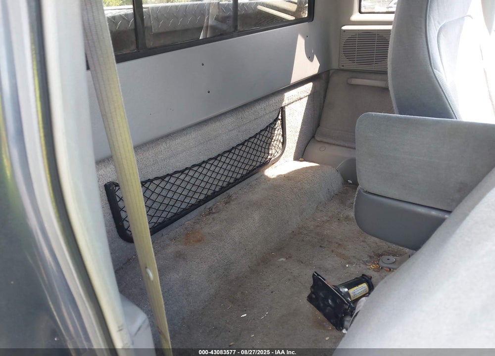 1996 MAZDA B3000 CAB PLUS VIN: 4F4CR16U2TTM15981
