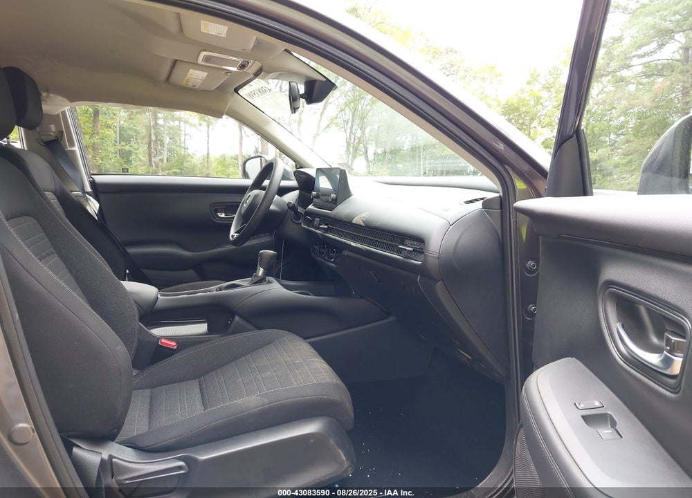 2025 HONDA HR-V VIN: 3CZRZ2H3XSM775312