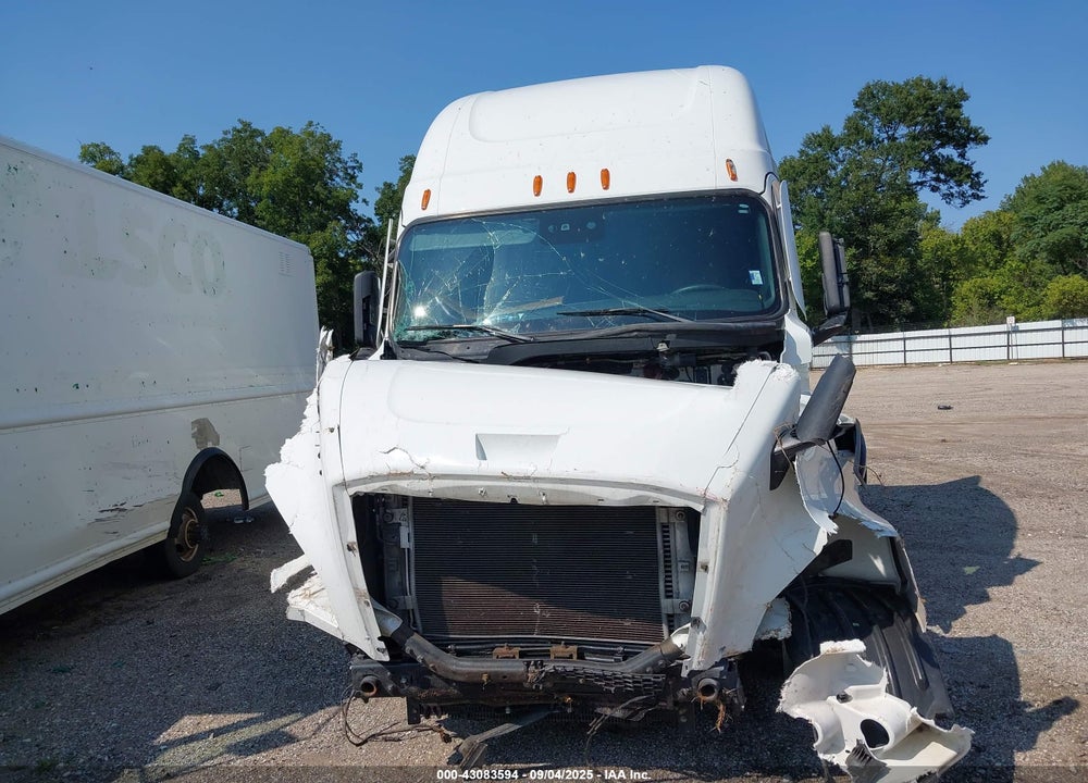 2021 FREIGHTLINER NEW CASCADIA 126 VIN: 3AKJHHDR8MSMN7161