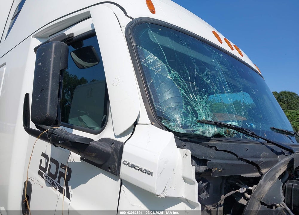 2021 FREIGHTLINER NEW CASCADIA 126 VIN: 3AKJHHDR8MSMN7161