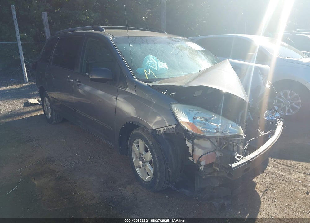 2004 TOYOTA SIENNA LE VIN: 5TDZA23C04S050096
