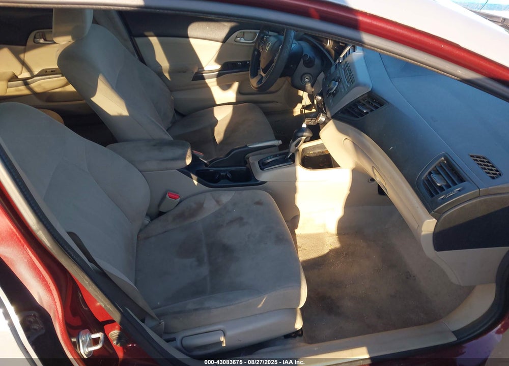 2012 HONDA CIVIC VIN: 2HGFB2F54CH591082