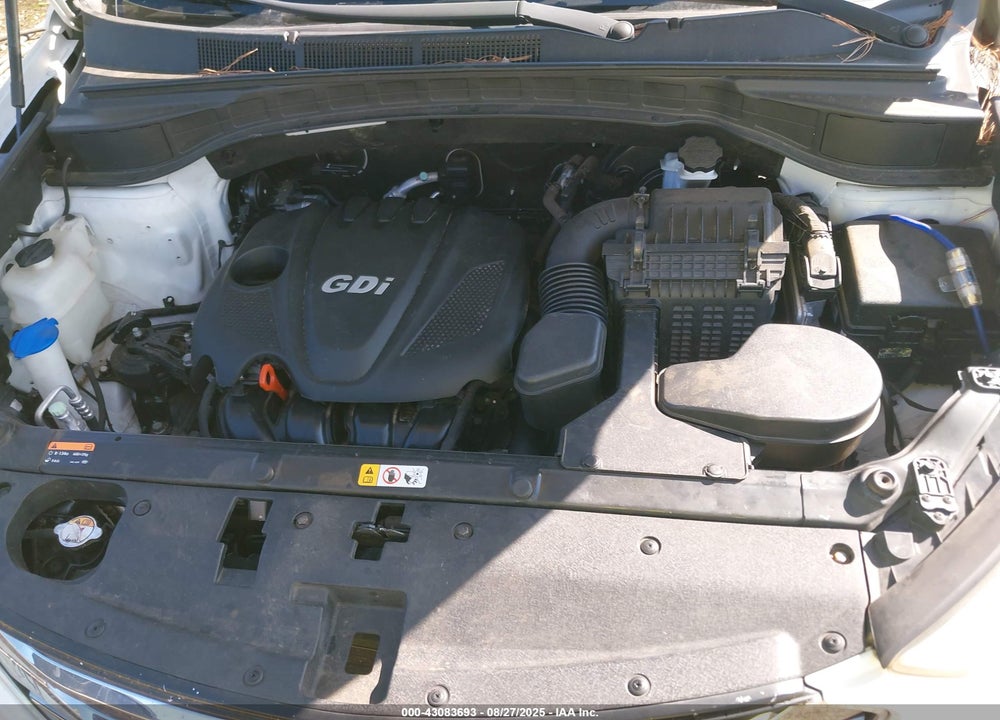 2013 HYUNDAI SANTA FE VIN: 5XYZU3LBXDG065853